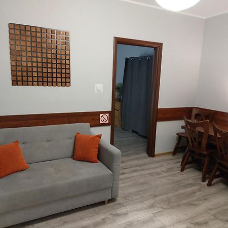 Glogow Przy Chopina Apartment ภายนอก รูปภาพ