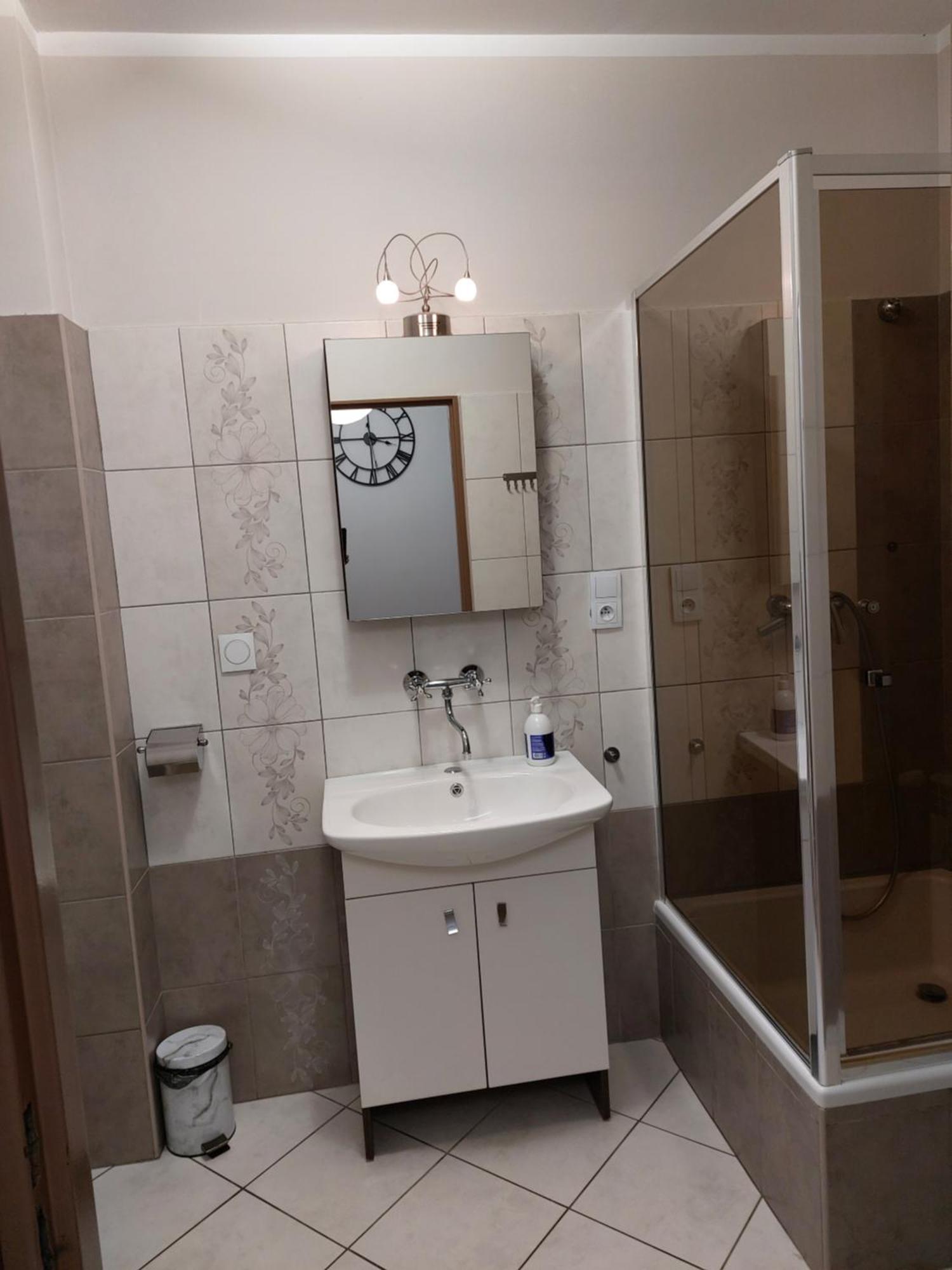 Glogow Przy Chopina Apartment ภายนอก รูปภาพ